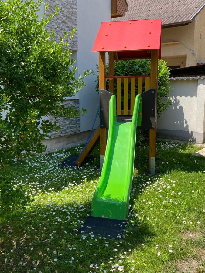 Magyar Apartman Iii. Hajdúszoboszló Zewnętrze zdjęcie