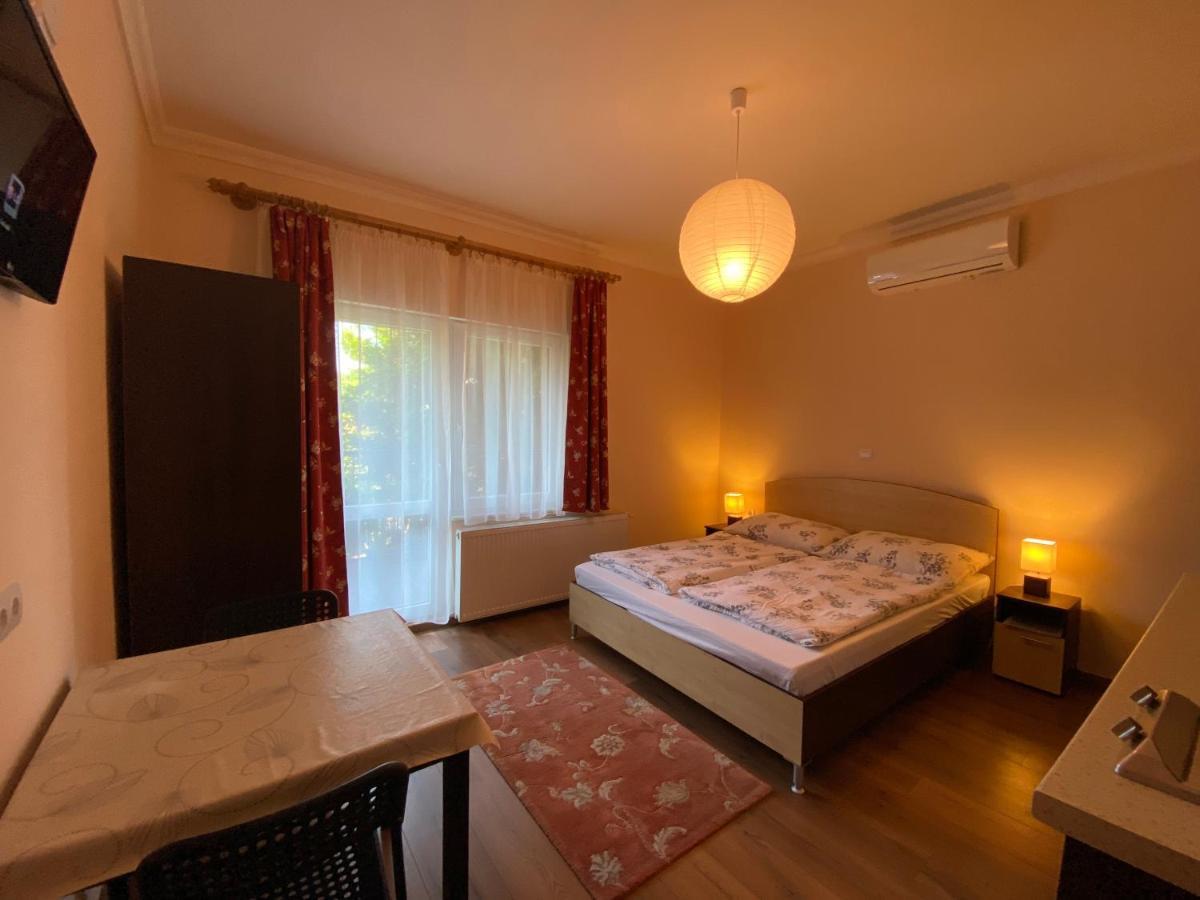 Magyar Apartman Iii. Hajdúszoboszló Zewnętrze zdjęcie