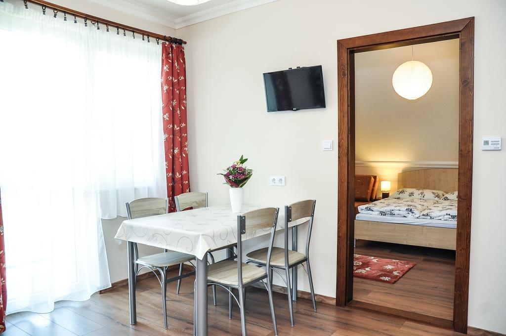 Magyar Apartman Iii. Hajdúszoboszló Zewnętrze zdjęcie